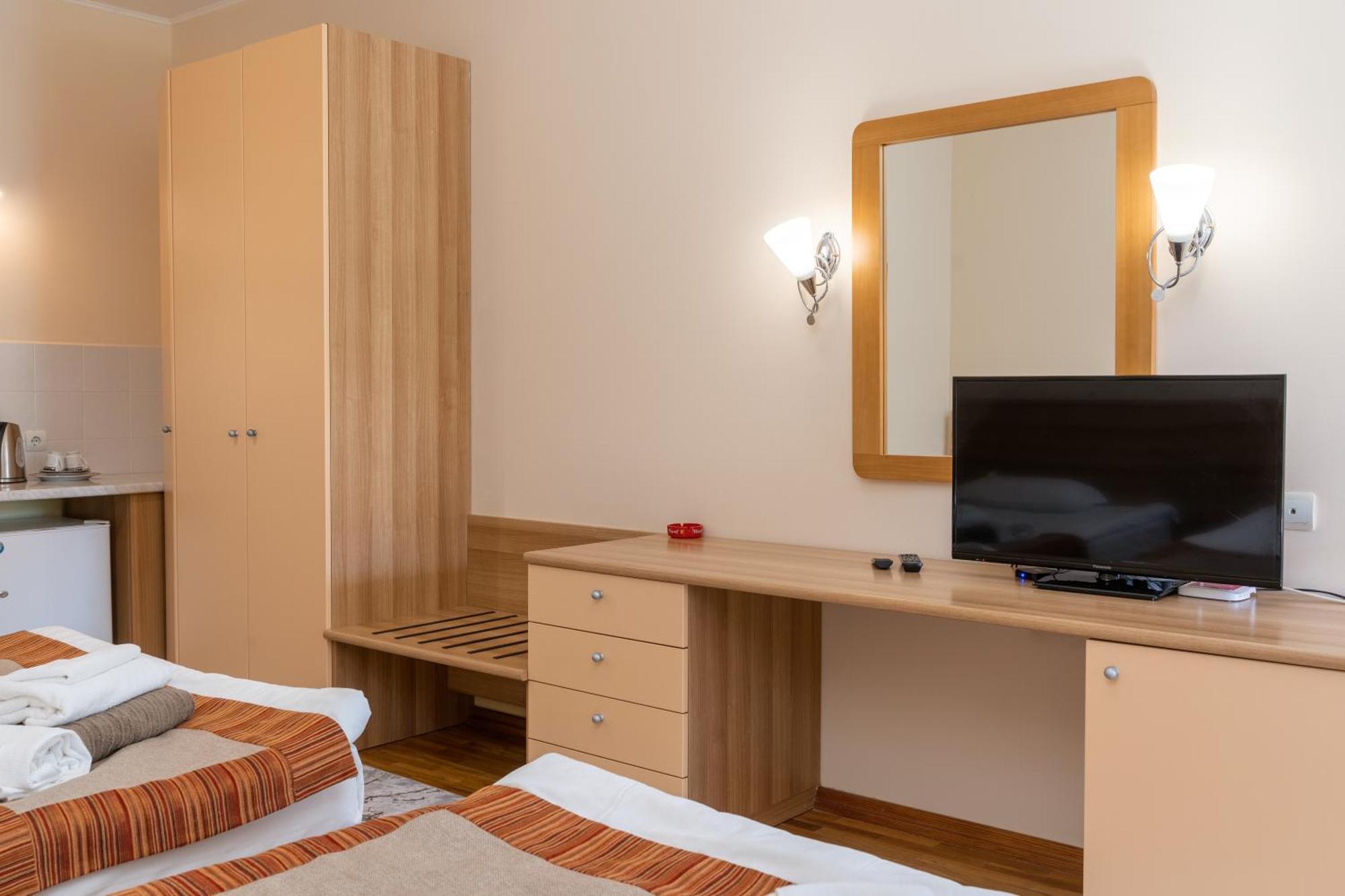Talisman Village Hotel ボステリ エクステリア 写真