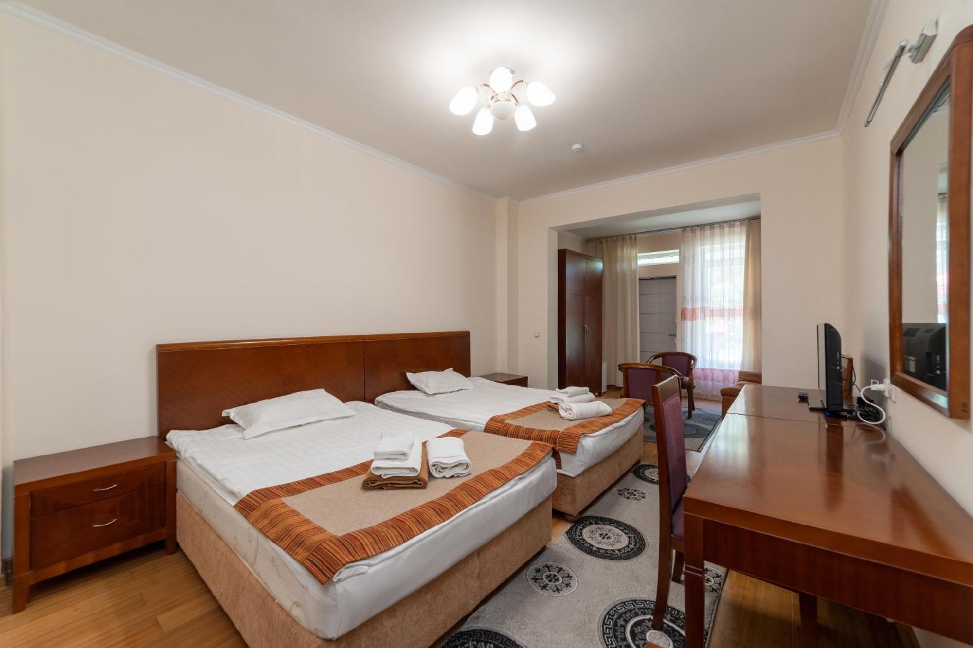 Talisman Village Hotel ボステリ エクステリア 写真